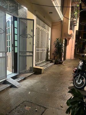 Chính chủ cho thuê nhà 4 tầng – nguyễn đình hoàn, nghĩa đô, hà nội — ảnh 1