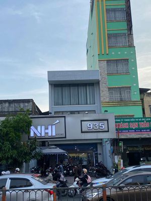 Cho thuê nhà mặt tiền 935 quang trung – vị trí đẹp, không gian rộng — ảnh 1