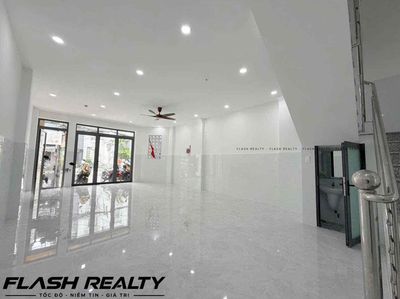 Mặt Bằng Kinh Doanh- Văn phòng - 75m2 - Đường Oto Ra vào- Gần Bờ Kè — ảnh 1