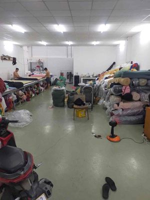 Bán gấp xưởng mới Tân Hương 150,4m 1 trệt 1 lầu + sân thượng 9,8 tỷ — ảnh 1