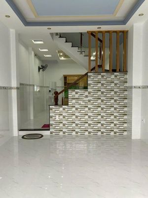 Nhà hxh quang trung gần chợ hạnh thông tây: 4pn 3wc / 4 máy lạnh / — ảnh 1