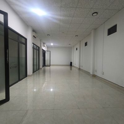 Nhà 200m2 trống suốt, ngang 10m, kiệt oto cuối đường phạm như xương — ảnh 1