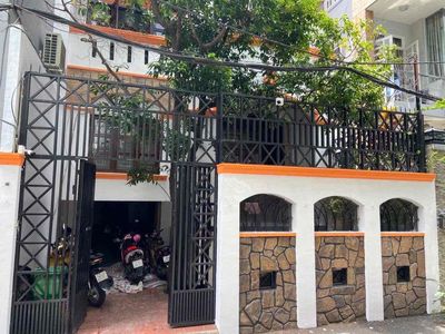 Bán nhà hẻm xe hơi hẻm 570 đường 3 tháng 2, Quận 10, sát mặt tiền — ảnh 1