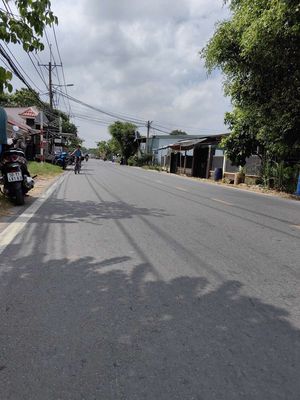 Đất mặt tiền Nguyễn Thị Lắng. 473m2. 4,5 tỷ. — ảnh 1