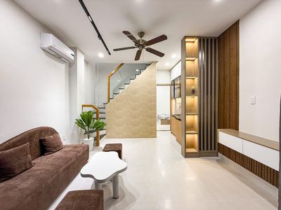 Gấp bán nhà phân khúc 4ty ngay cầu thị nghẻ - 2pn, full nội thất — ảnh 1