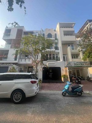 Cho Thuê Nhà 5x25m, 4Tầng KDC Nam Long Trần Trọng Cung, Quận 7 — ảnh 1