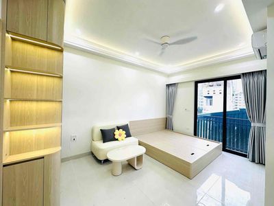 Căn Hộ Ban Công Full Nội Thất Giờ Giấc Tự Do Đ.Bình Giã Etown Cộng Hoà — ảnh 1