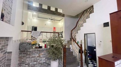 5m X 14m Kết cấu 1 trệt 2 lầu sân thương — ảnh 1