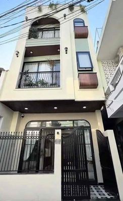 Nhà 4 tầng kiệt 4m yên bái cách đường 45m - gần sông hàn — ảnh 1