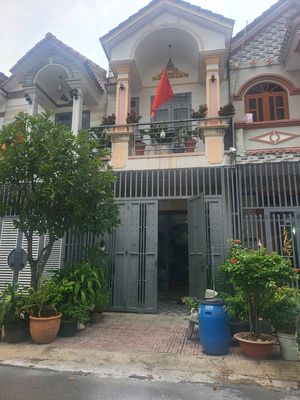 Nhà trệt lầu giá Rẻ khu dân cư gần vòng xoay An Phú - Thuận An — ảnh 1