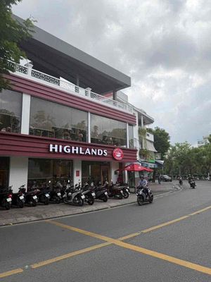 Cho thuê căn Nguyễn Thị Minh khai Q3:8x30m-2 Lầu-Giá: 45tr — ảnh 1