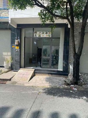 Cho thuê bằng mặt tiền khu Bàu Cát - Trống suốt dtsd 30m2 - Chỉ 8tr — ảnh 1
