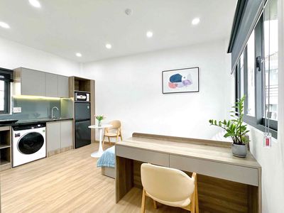 Căn hộ full nội thất có cửa sổ nằm ngay vạn hạnh mall, trần quốc thảo — ảnh 1