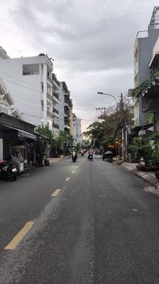 Bán nhà mặt tiền Đô Đốc Long Tân Phú 4x19m 8 phòng cho thuê — ảnh 1