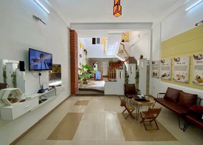 Cho thuê nhà 4 tầng đẹp – mt an nhơn, sát dương đình nghệ — ảnh 1