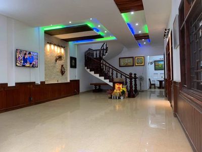 Bán nhà cù chính lan - 198m2 (ngang 10,6m) giá 15,99 tỷ — ảnh 1