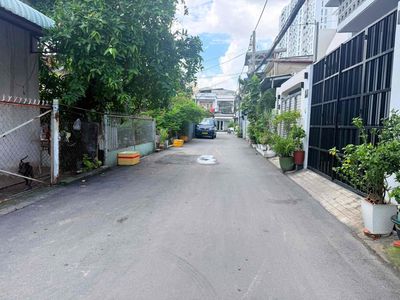 Đất đẹp ngang 11m - xây chdv, tách 2 lô , xây nhà sân vườn — ảnh 1