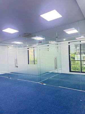 VĂN PHÒNG 130m² -26TR - LÊ VĂN THIÊM | Sàn thông vuông vắn, ngăn sẵn — ảnh 1