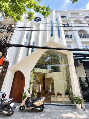 Hot mặt tiền hẻm lớn nguyễn thị minh khai q3,7x30m, trệt lầu, chỉ 45tr — ảnh 1