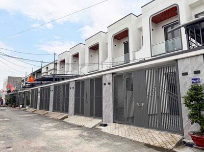Nhà lầu p. phước tân - cam kết không ngập – chỉ 700 triệu shr đã hoàn — ảnh 1