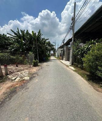 Cần Bán đất ngã 4 chợ Phước Thạnh, Mt nhựa, SHR, 10x30m, 1ty2 — ảnh 1