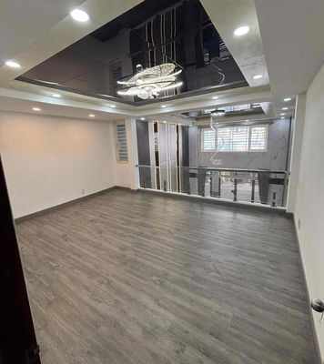 Cho Thuê Nhà Tân Bình, 125 MT Trần Văn Quang — ảnh 1