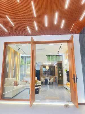 Nhà đẹp đường 7m5 thanh lương 16,hòa xuân full nội thất — ảnh 1