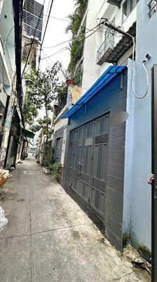 Cần bán nhà 2 tầng đường vườn lài - tp — ảnh 1