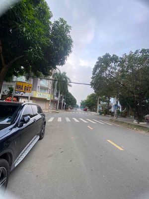 Cho thuê nhà khu Tên Lửa, Gần Aeon, có nội thất, 5x20m, 20 triệu — ảnh 1