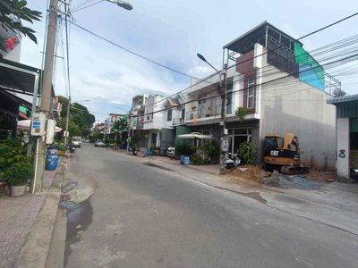 Bán nhà mặt phố 1 trệt 1 lầu – đường trần văn ơn, đông hòa, dĩ an — ảnh 1