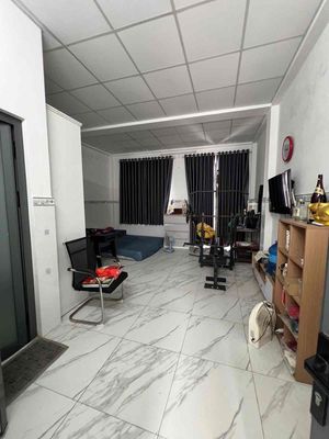 Bán nhà mặt tiền lô tư 16x27 445m2 — ảnh 1