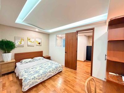 Cho thuê Căn Hộ Mới Xây ngay tại Phan Xích Long Full Nội Thất — ảnh 1