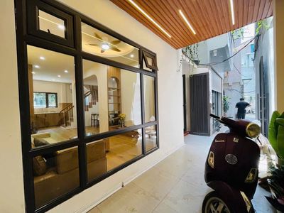 Cho thuê nhà ngõ 24 Nguyễn Công Hoan, Ba Đình, có sân vườn — ảnh 1