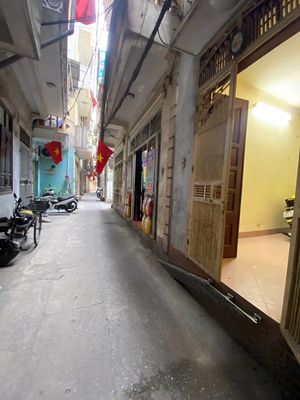 Nhà 5 tầng kiên cố, sổ đỏ riêng tại Minh Khai, Hai Bà Trưng — ảnh 1