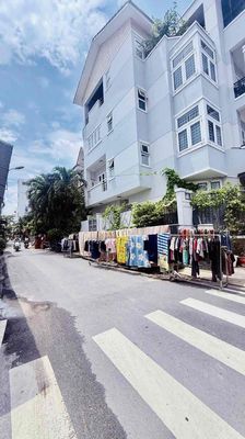 Biệt thự Dương Quảng Hàm — ảnh 1