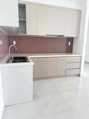 Cho thuê căn hộ MT EASTMARK 5,7tr có rèm, máy lạnh, giàn phơi ở liền — ảnh 1