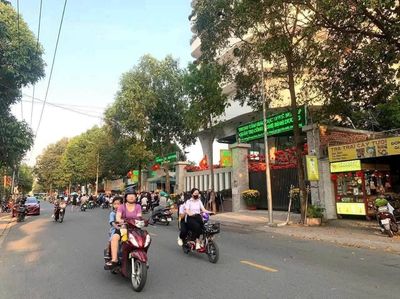 Cho thuê MBKD Trục chính Hiệp Thành — ảnh 1