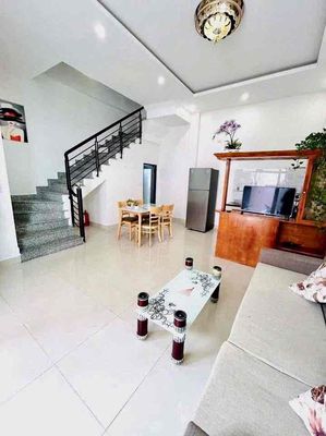 Cho thuê nhà 3 tầng kiệt ô tô đinh thị hoà - sơn trà gần biển -diện — ảnh 1
