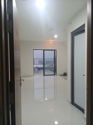 Cho thuê căn studio 38m2 newlavida 1pn1wc có máy tắm nónglạnh, tủ lạnh — ảnh 1