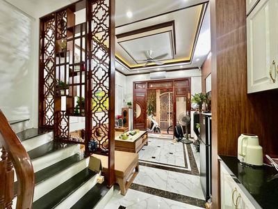 Nhà phố Bạch Mai 5 tầng * 30m, ô tô đỗ cửa, chỉ 8 tỷ — ảnh 1