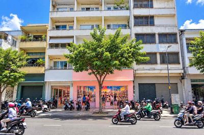 Cho thuê mt nguyễn huệ q1 dt 10x21m phố vip nhất sg — ảnh 1