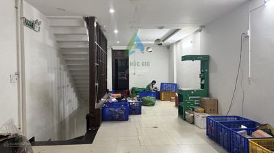 Cho thuê nhà 3 tầng đường xô viết nghệ tĩnh,cẩm lệ — ảnh 1