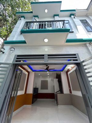 Chủ vỡ nợ cờ bạc bán tháo căn nhà 4x9 giá 585tr — ảnh 1
