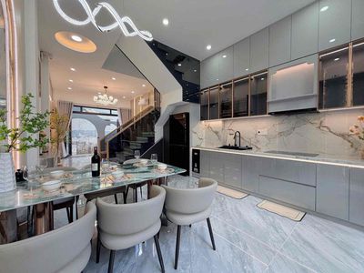 167 cho thuê nhà 4 tầng có hồ bơi — ảnh 1