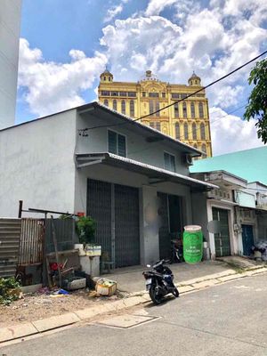 Nhà 172/ An Dương Vương,Q8 Giáp Bình Tân,Q6 Dt 8,5m* 19m. Cấp 4 — ảnh 1