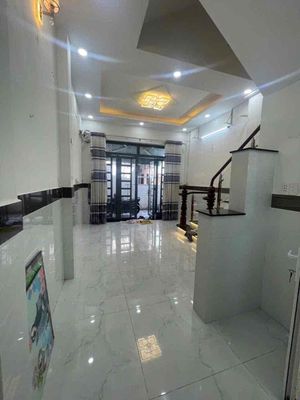 Nhà 2 lầu 3pn gần trường học nguyễn du, thống nhất p11 — ảnh 1