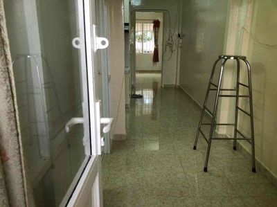 Bán Căn Hộ Chung Cư Bùi Minh Trực III — ảnh 1