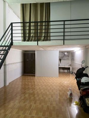 Cho thuê nhà 4 x 10m trệt lửng y hình gần trường học lê lai — ảnh 1