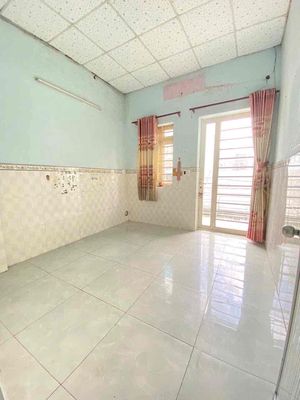 Nhà 1 trệt - 2 lầu - 3 phòng ngủ - 3WC . Đường 385 lê văn việt — ảnh 1