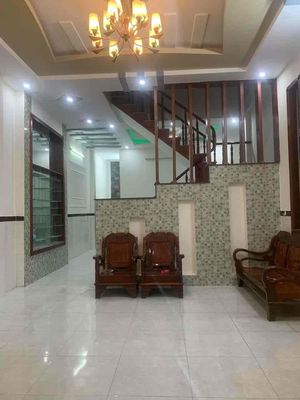 Cho thuê nhà Bà điểm 10triệu/ tháng 3 phòng ngủ — ảnh 1